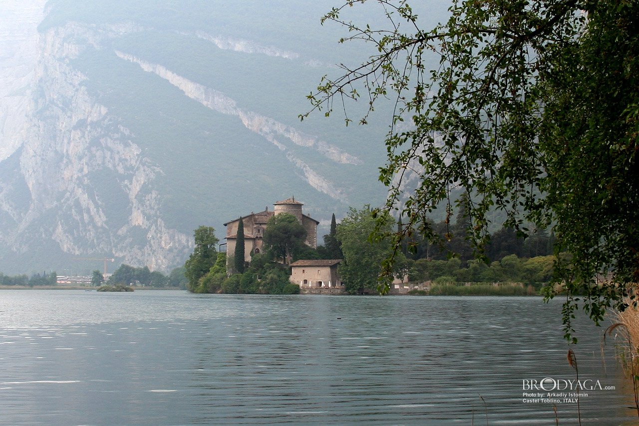 Castel Toblino